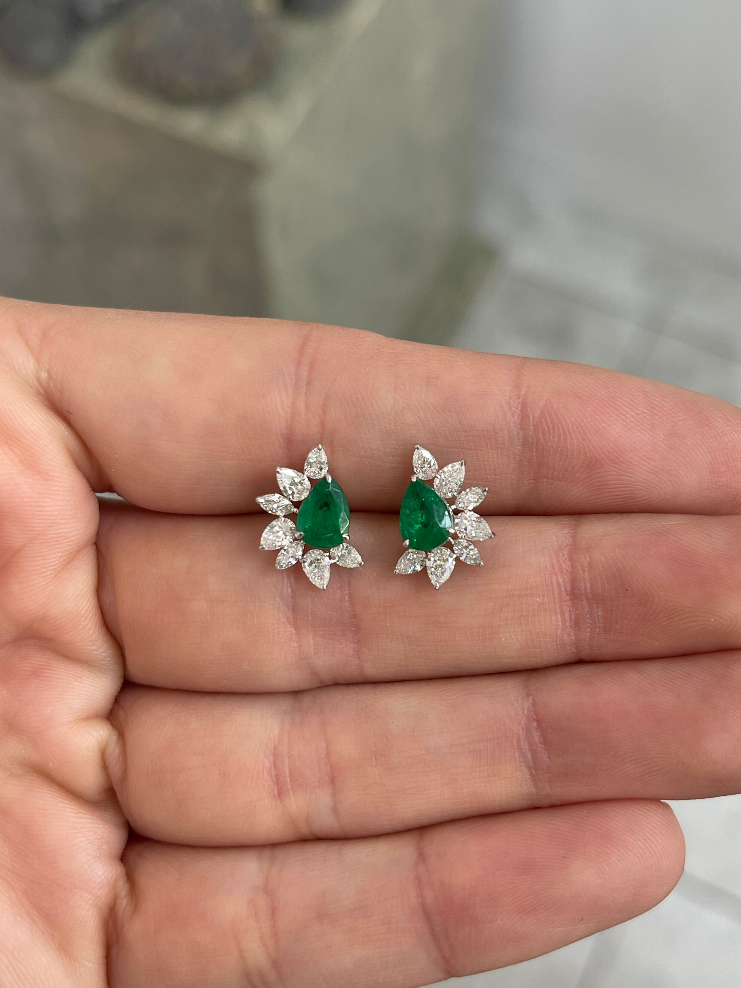 2.51tcw 18K Natural Rich Green Pear Emerald & Pear Diamond Starburst Stud Earrings - JR Colombian Emeralds