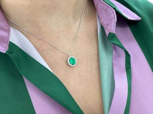 3.25tcw 14K Vivacious Spring Green Emerald-Oval Cut & Diamond Halo Gold Pendant Necklace