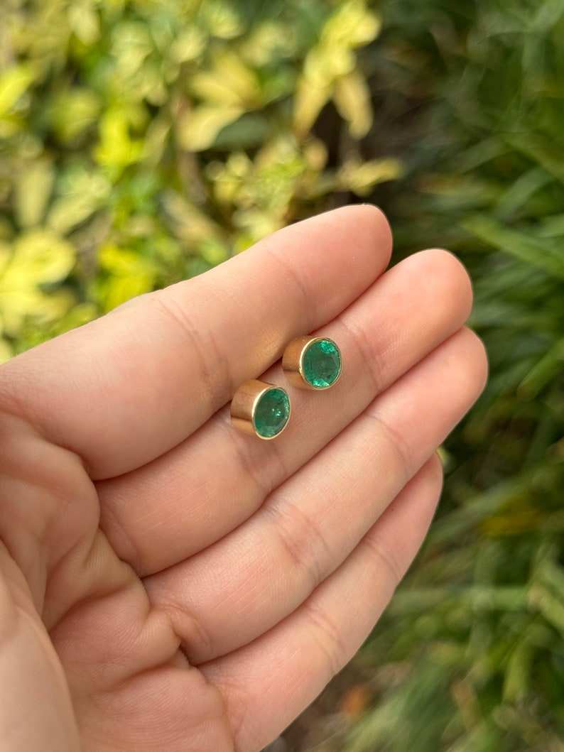 14K natural lush green emerald stud earrings, 7mm round cut, unisex Colombian Emerald brand, jewelry image