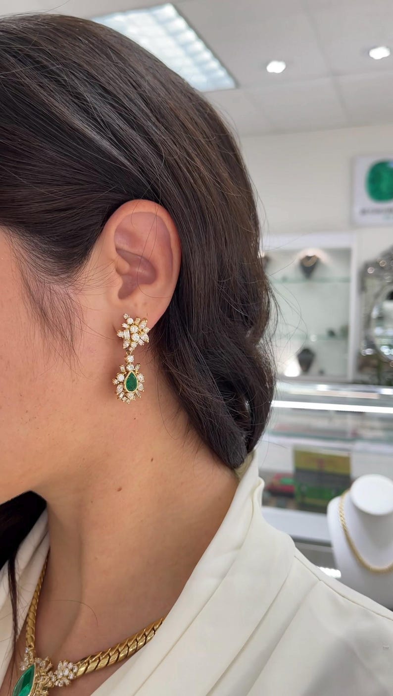 8.0tcw AAA+ Colombian Emerald & Diamond Cluster Dangle Earrings 18K Gold - JR Colombian Emeralds