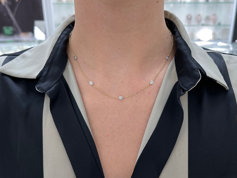 1.0tcw 14K Two-Toned Gold Round Cut Diamond Necklace