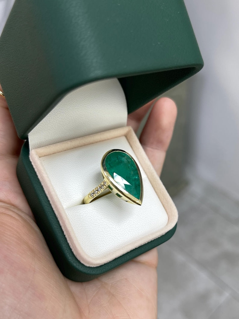 10.30tcw 18K Pear-Cut Emerald and Diamond Ring with Natural Green Gemstone, Bezel Setting