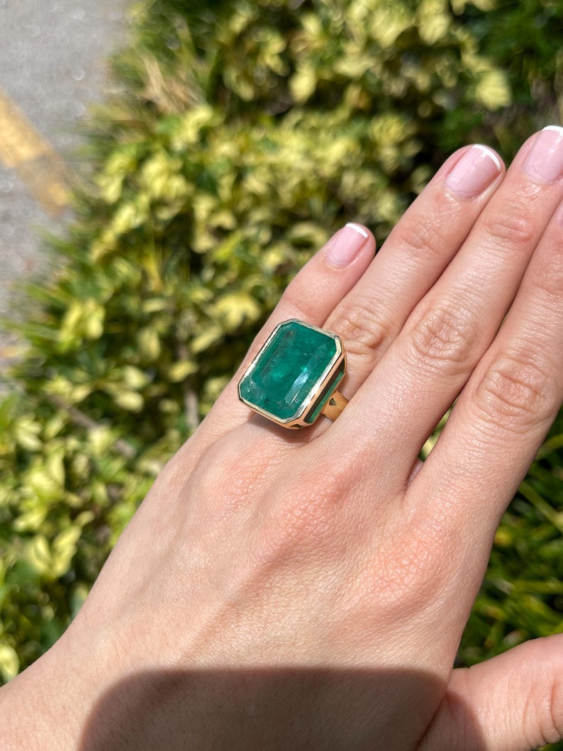 25.25 Carat 18K Emerald Solitaire Bezel Set Dark Green Statement Ring - JR Colombian Emeralds