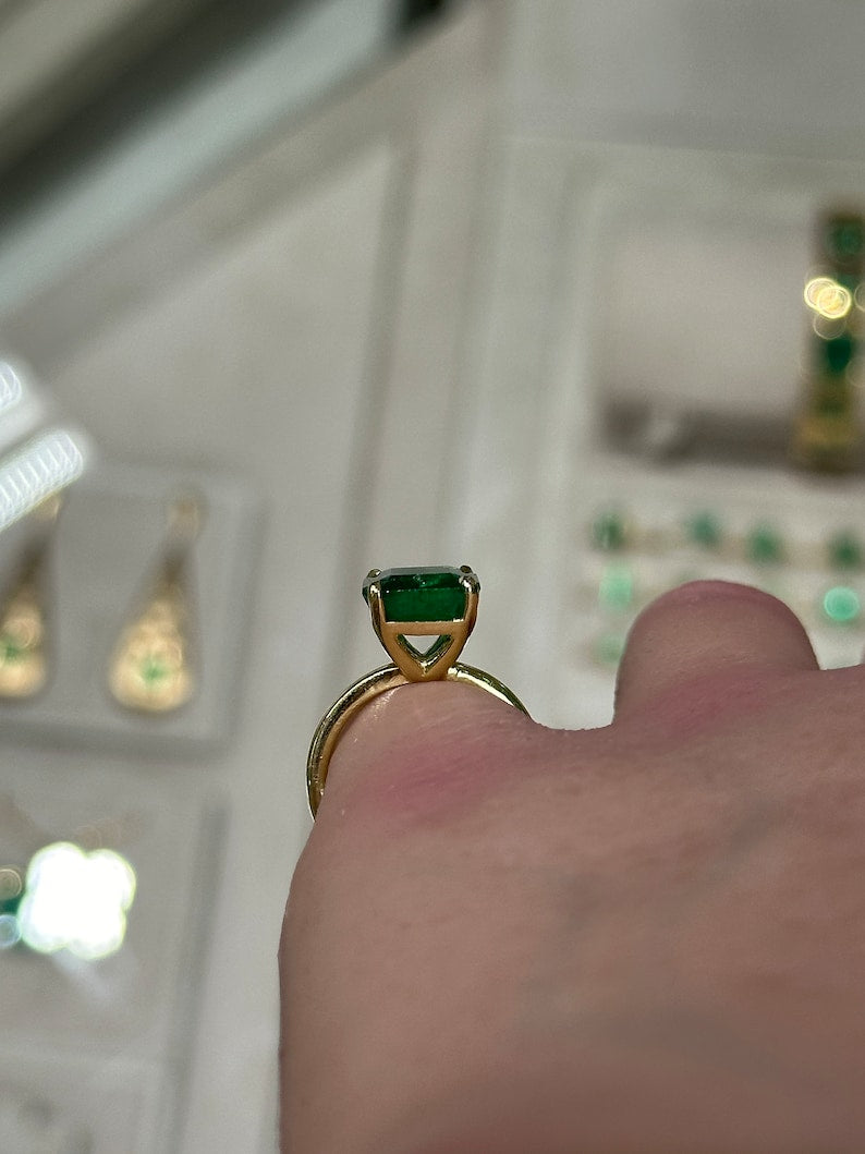 Stunning 18K Gold Engagement Ring Featuring 4.46ct Emerald Cut Solitaire