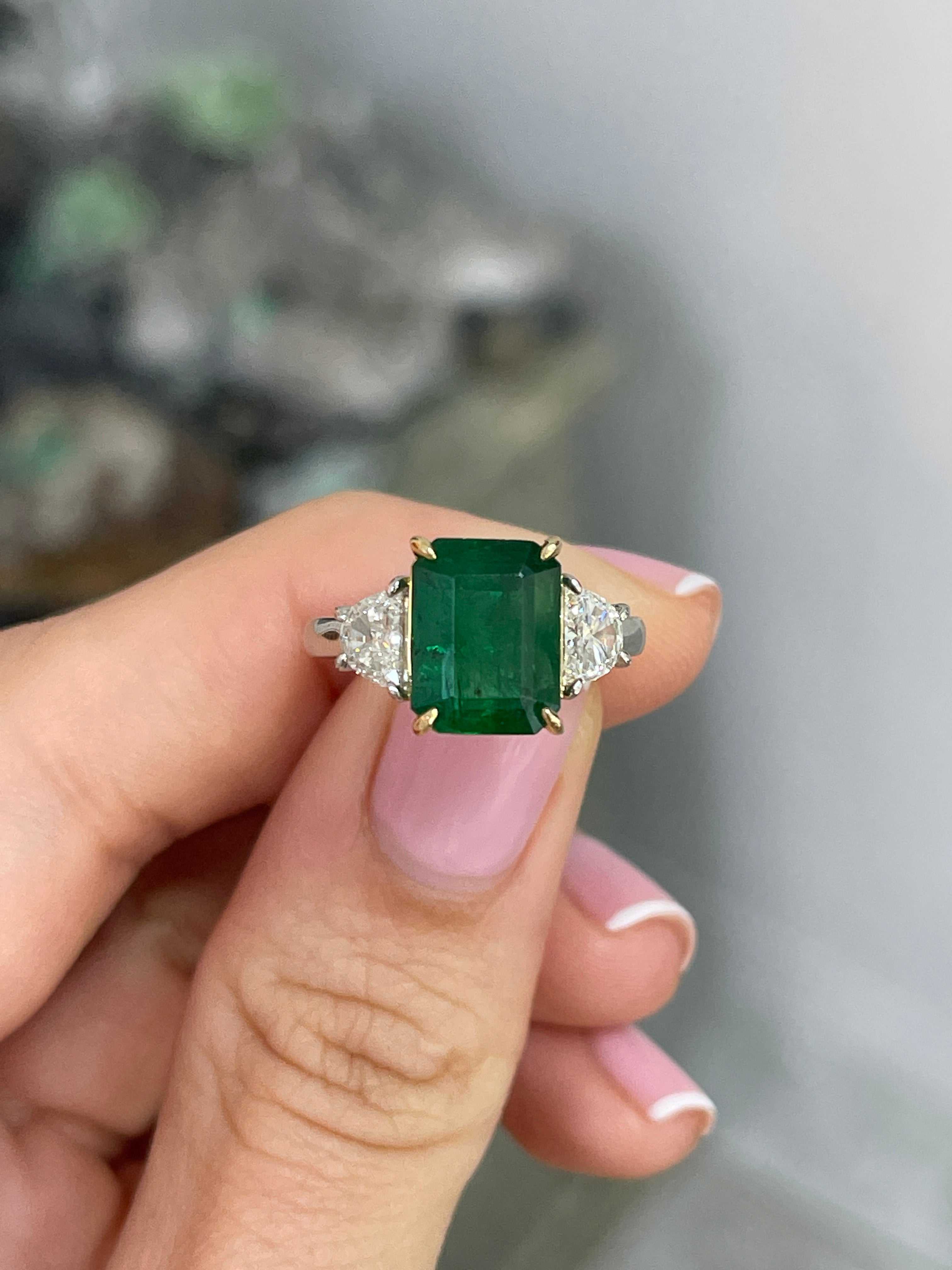 4.79tcw AAA Dark Green Emerald & VVS Diamond Three Stone Ring 18K Plat - JR Colombian Emeralds