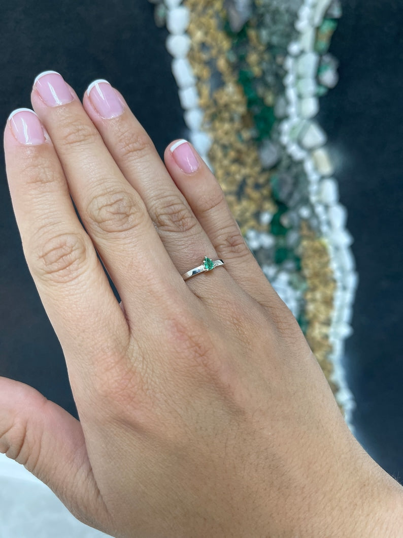 Sterling silver 925 emerald pendant featuring a petite pear-shaped vivid medium green emerald for necklaces and pendants.