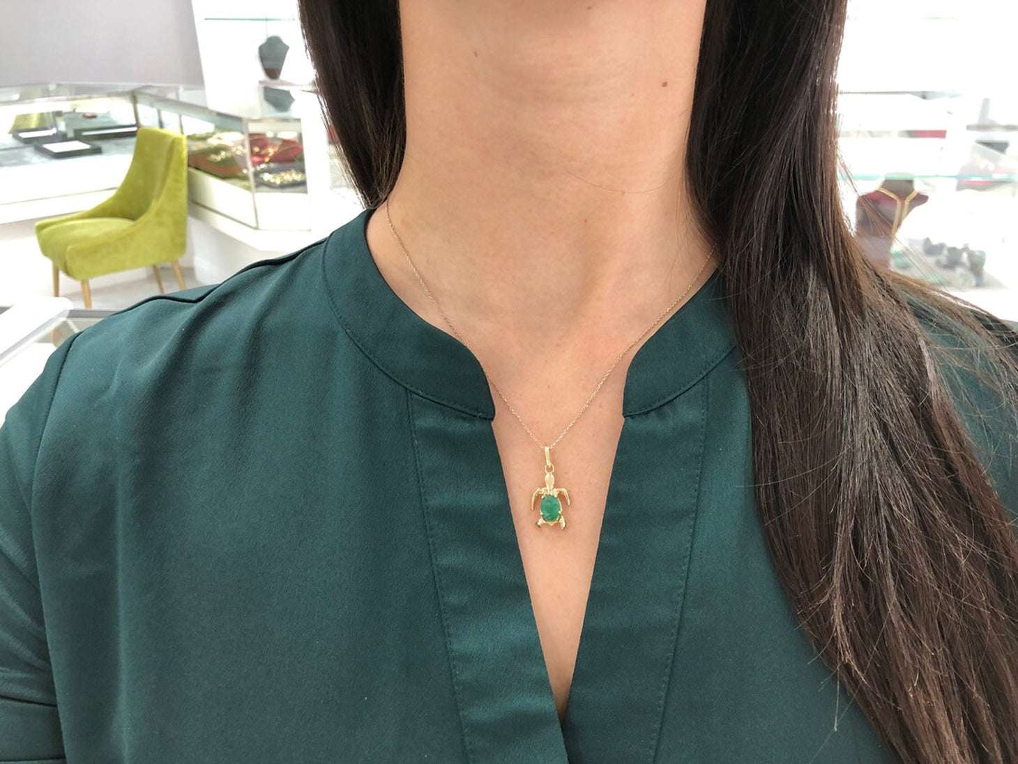 2.50 Carat Rich Dark Green Oval Emerald Sea Turtle Nautical Necklace 14K
