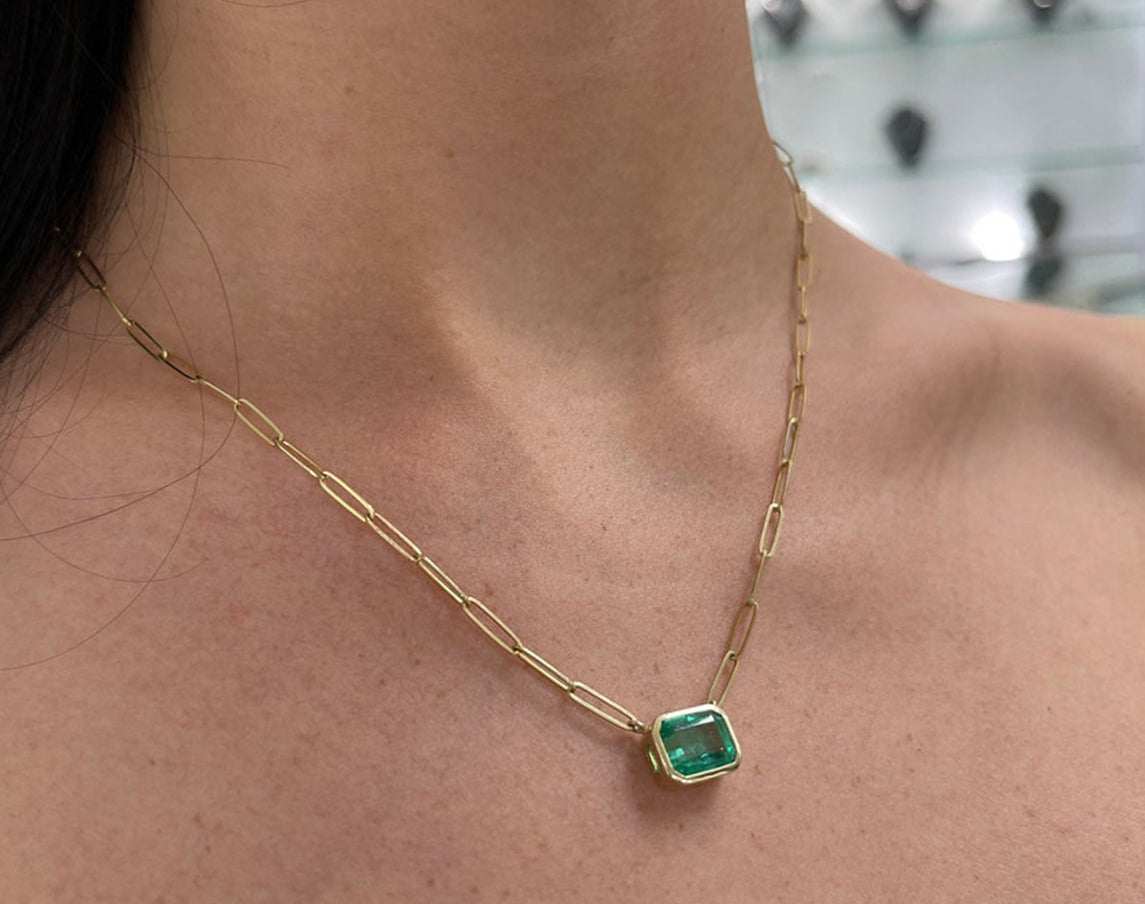 2.80ct East to West Natural Colombian Emerald Paper Clip Stationary Necklace 14K - JR Colombian Emeralds
