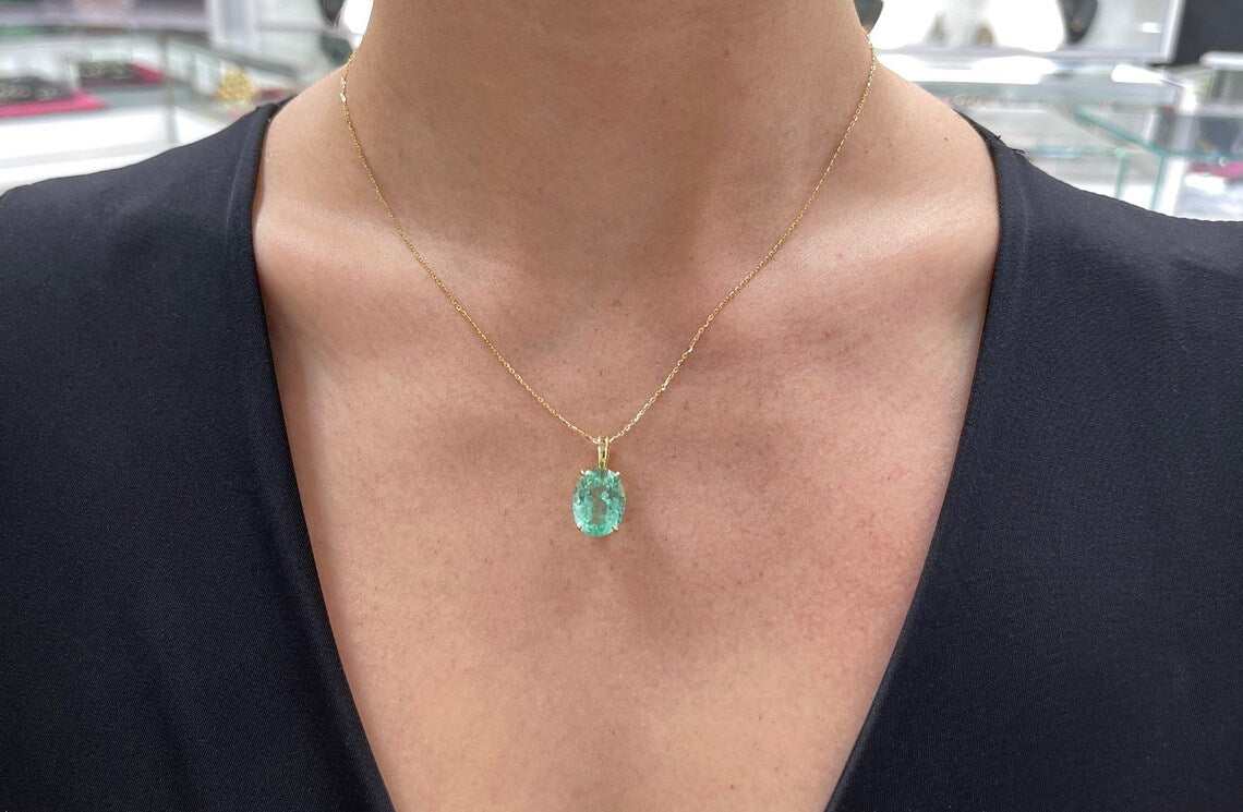 6.45ct 18K Bluish Green High Transparency Oval Colombian Emerald 4-Pro