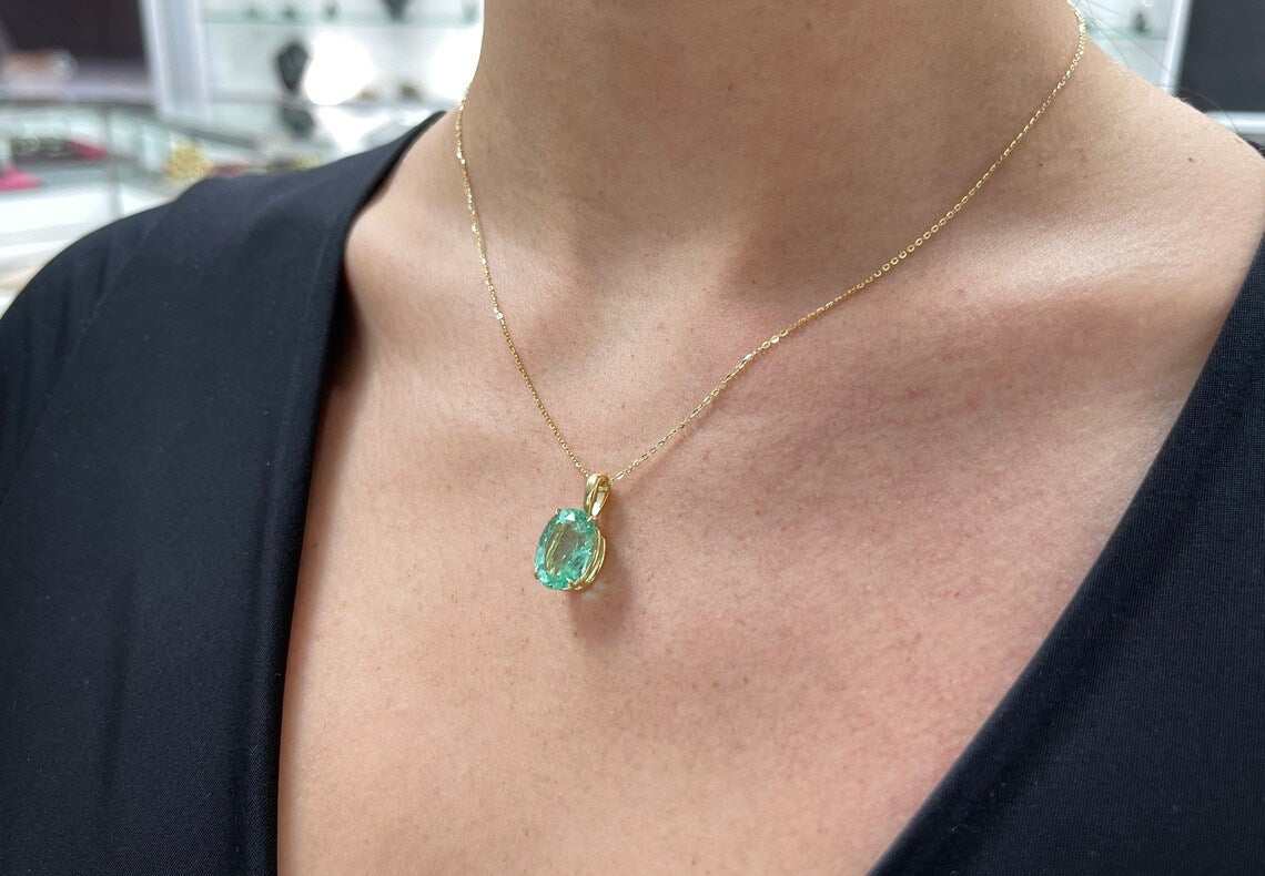 6.45ct 18K Bluish Green High Transparency Oval Colombian Emerald 4-Pro