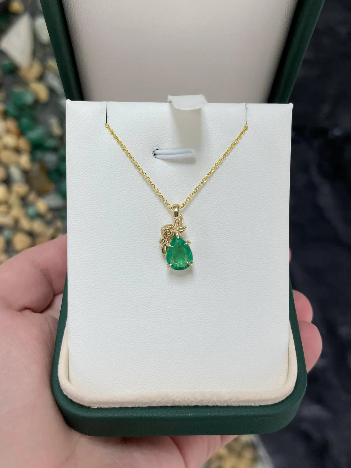 1.25ct Natural Pear Cut Emerald Floral Pendant Necklace for Women