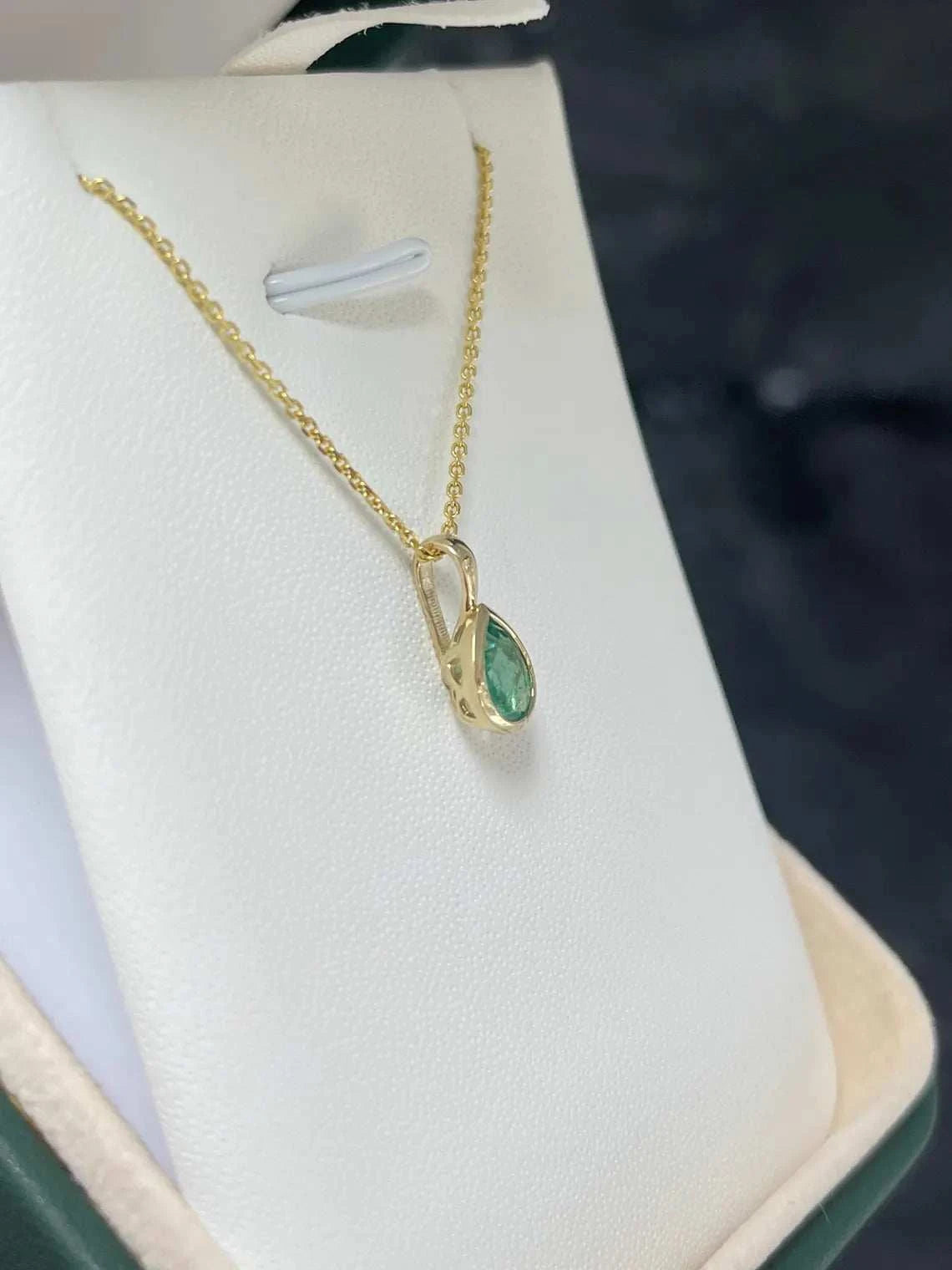 1.0ct Natural Pear Cut Emerald Solitaire Pendant Charm for May Birthday