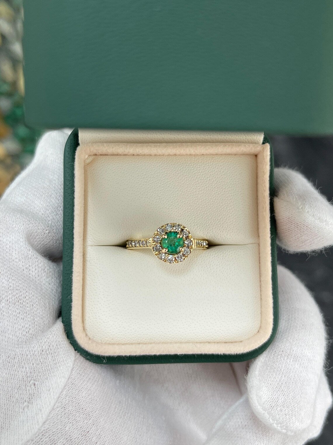 0.75tcw Round Emerald Diamond Halo Ring for Elegant Engagement Style