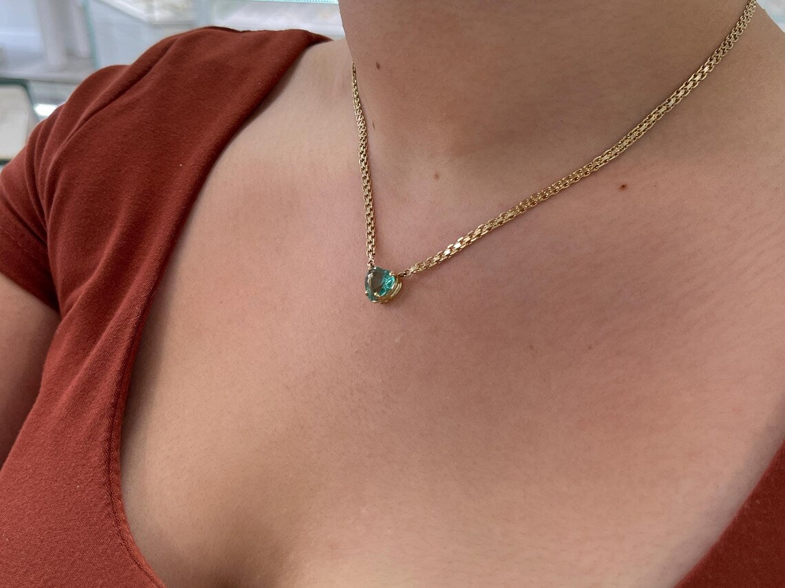 2.19 Carat Heart Cut Colombian Emerald Pendant Necklace for Women