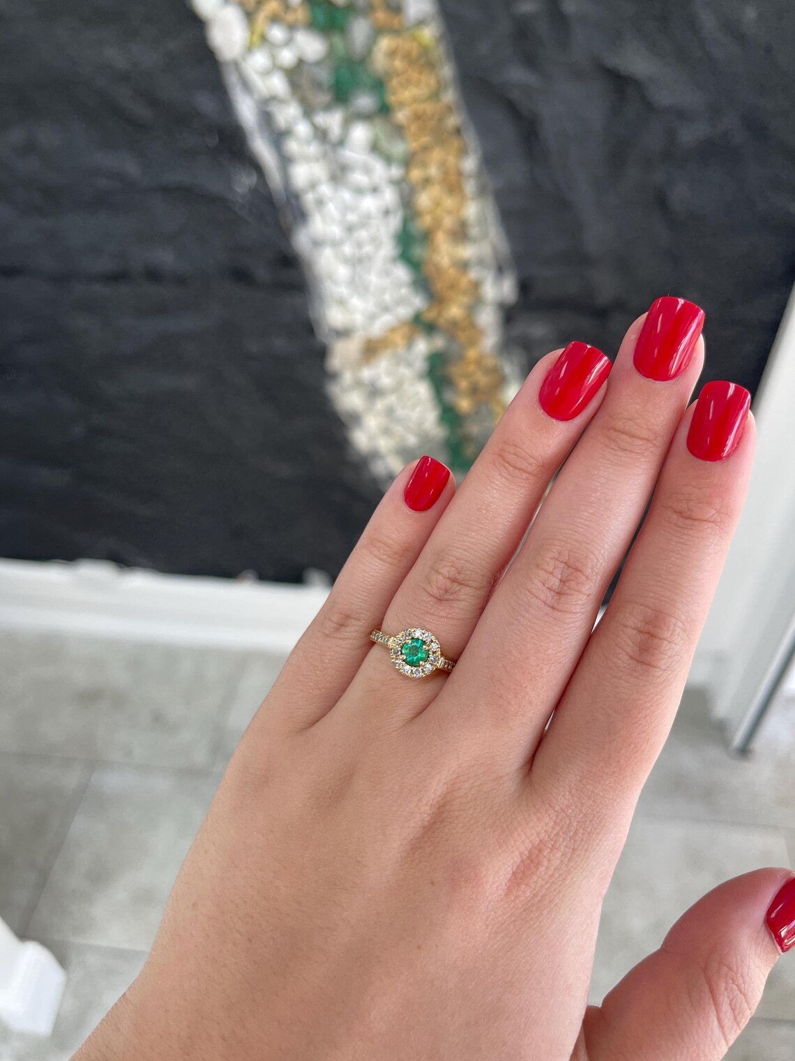 0.75tcw Round Emerald Diamond Halo Ring for Elegant Engagement Style