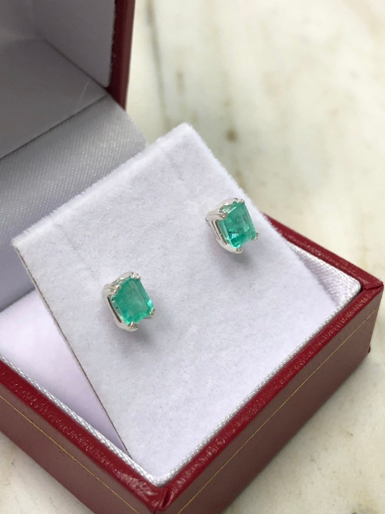1.15cts Colombian Emerald Back Earrings 925