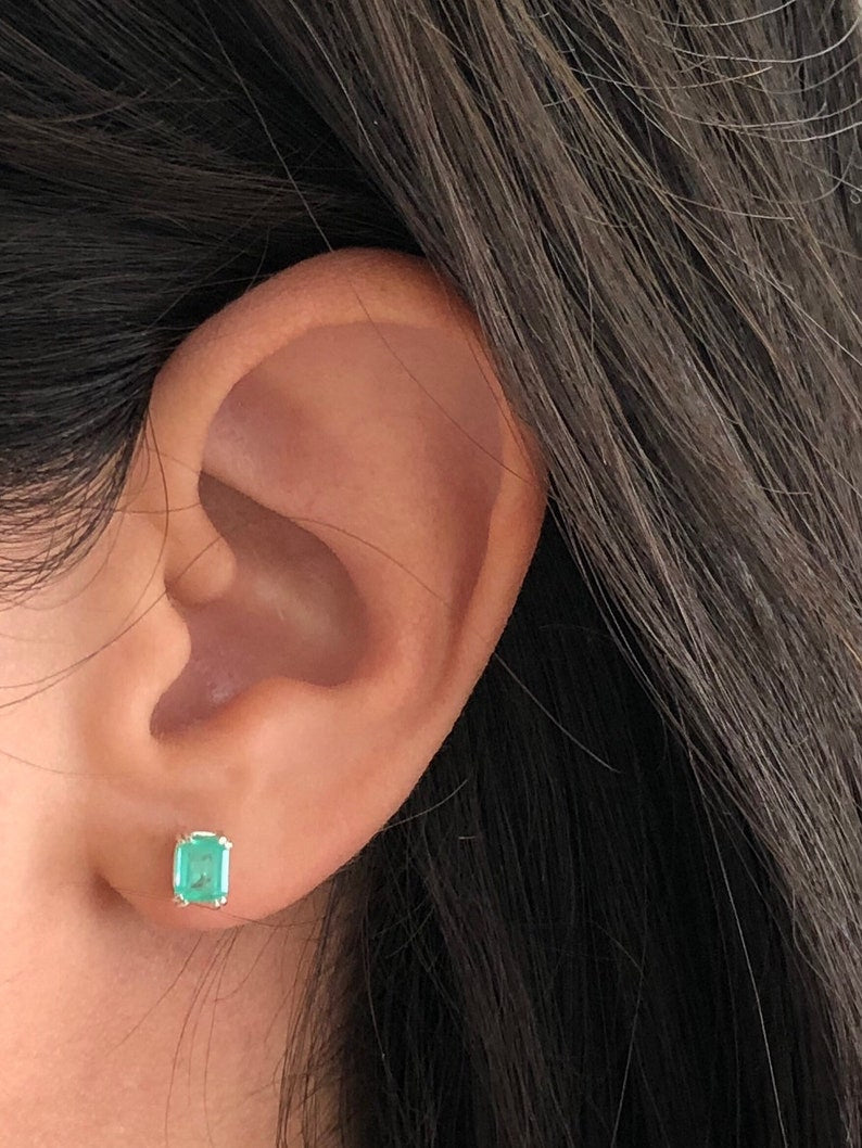 1.15cts Colombian Emerald Sterling Silver May Birthstone Push Back Earrings 925