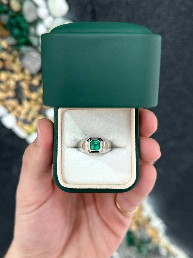 0.90ct SS Vivid Medium Green Emerald Pinky Men's Ring