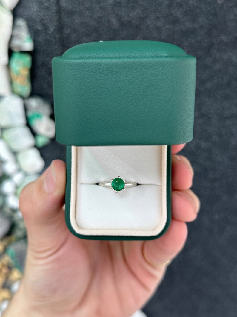 Radiant Beauty: 1.0ct Medium Dark Green Emerald Round Cut Solitaire in 14K White Gold Engagement Ring