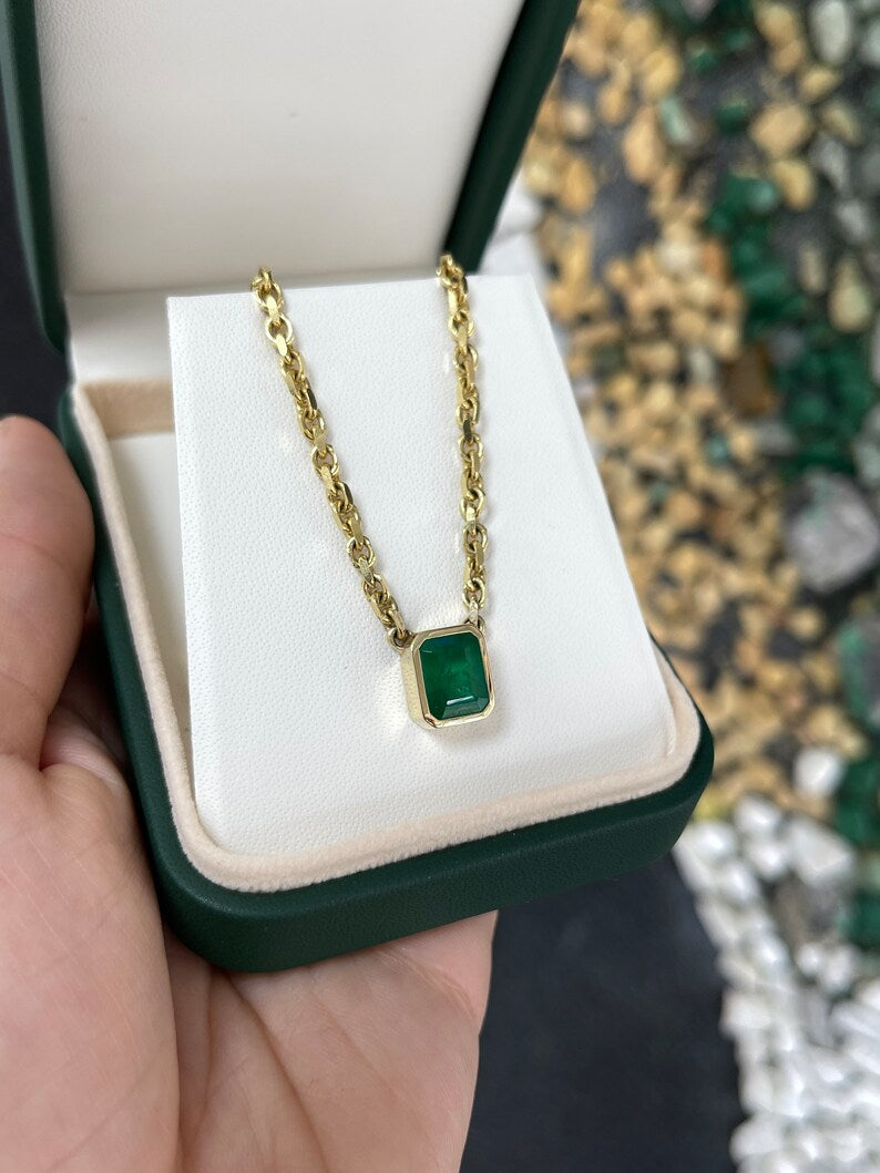 Dark Green Bezel Set Emerald Necklace