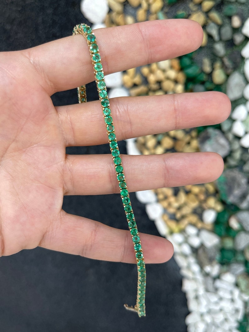 Medium Green Round Shape 7tcw Natural Emerald Unisex Tennis Bracelet Solid Gold 14K