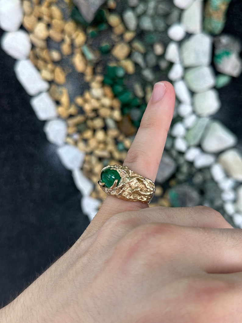 4.82ct 14K Gold Nugget Dark Vivid Unisex Cabochon Emerald Men's Pinky Ring