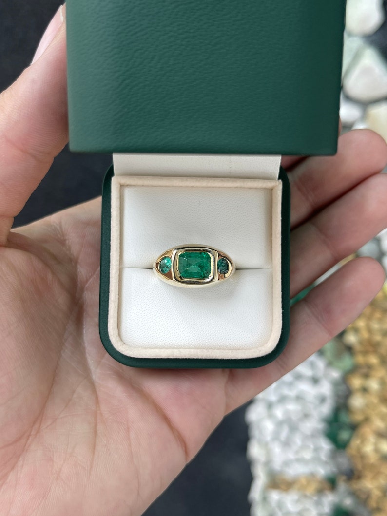 Unisex 3-Stone Ring with 2.63tcw of Medium Dark Green Emeralds, Set in Elegant 18K Gold