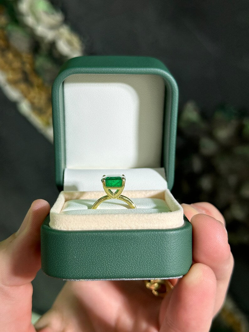 4.46ct 18K Large Emerald Cut Solitaire Engagement Ring in 750 Gold - JR Colombian Emeralds