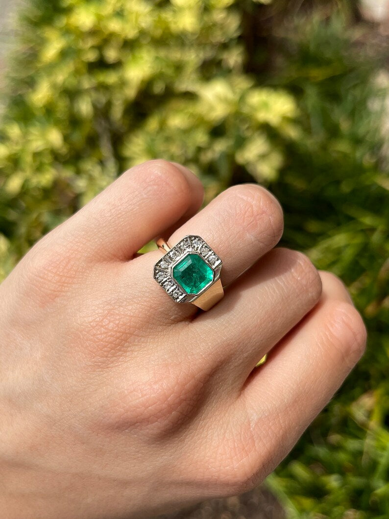 Stunning 2.14tcw Asscher Cut Colombian Emerald and Diamond Ring in 14K Gold