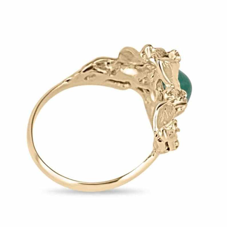 Elegant 14K Gold Ring with 2.52tcw Oval Emerald Surrounded by Diamonds