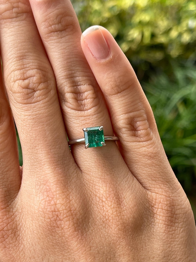 1.74ct Asscher Cut Vivid Green Emerald Solitaire Prong Ring in Platinum - JR Colombian Emeralds