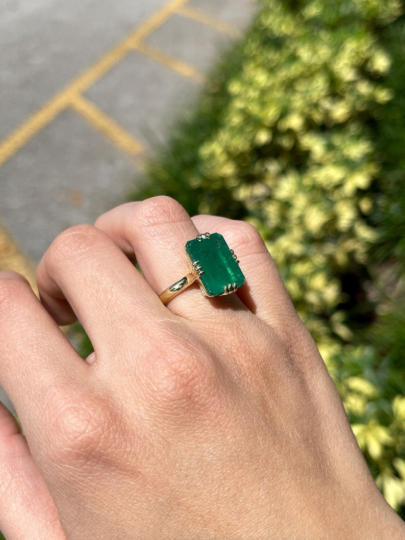 1890s 18K Gold Handmade Emerald Solitaire Ring – 9.95ct Vintage Statement Jewelry