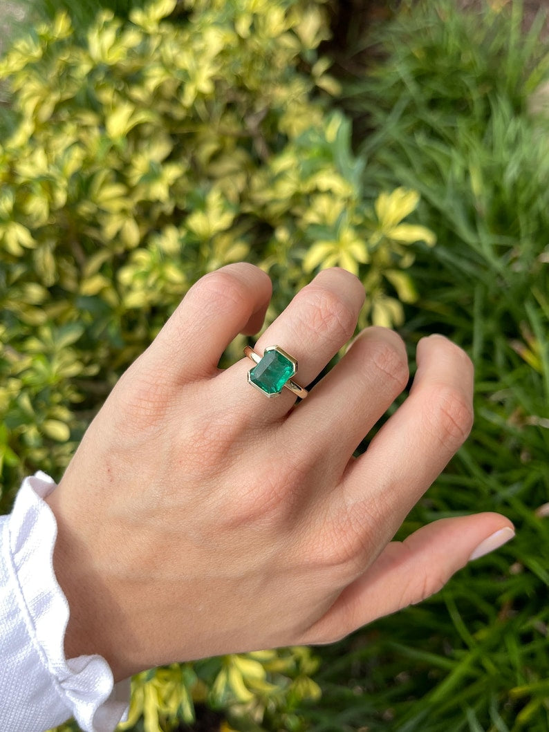 Elegant 14K Emerald Engagement Ring, 3.50ct with Open Back Setting