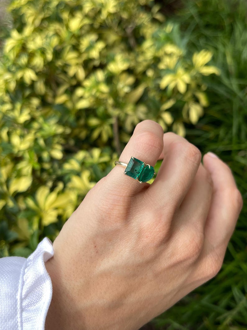 3.33tcw 14K Emerald Pear Cut Two-Stone Toi et Moi Ring - Emerald Stacking - JR Colombian Emeralds