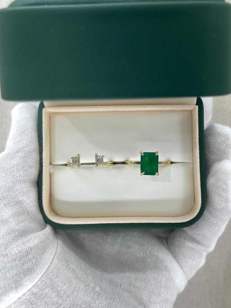 4.0tcw 14K Dark Green Emerald & Diamond 2-in-1 Convertible Three Stone Ring - JR Colombian Emeralds