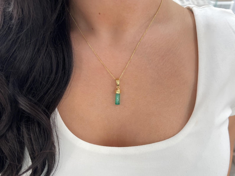 2.71ct 18K Natural Rough Colombian Emerald Crystal Pendant Necklace Unisex