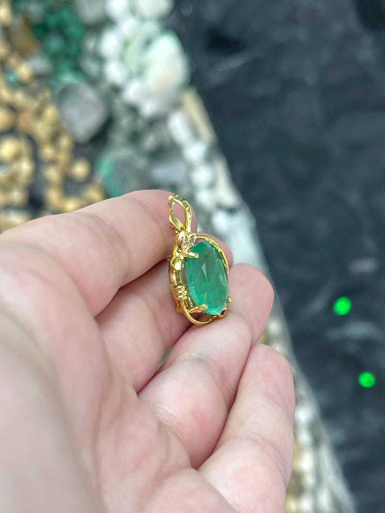 7.97tcw 14K Medium Green Oval Colombian Emerald & Diamond Accent Floral Pendant - JR Colombian Emeralds