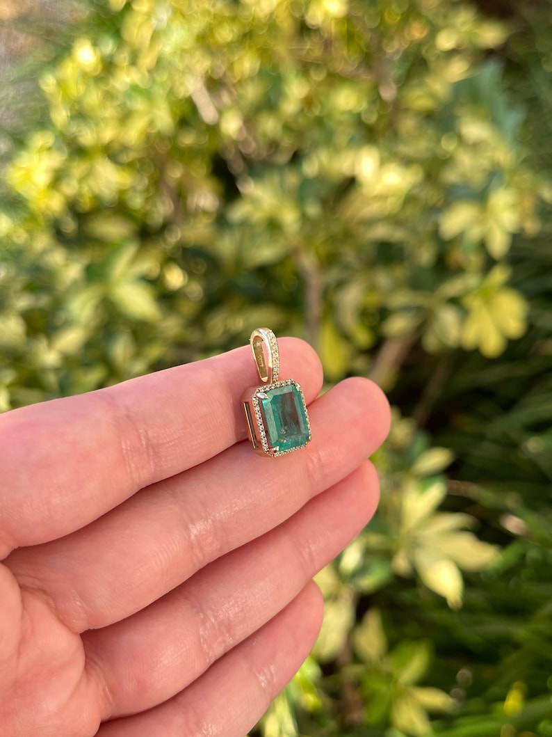 1.90tcw 14K Natural Emerald & Diamond Lush Green Pendant Necklace - JR Colombian Emeralds