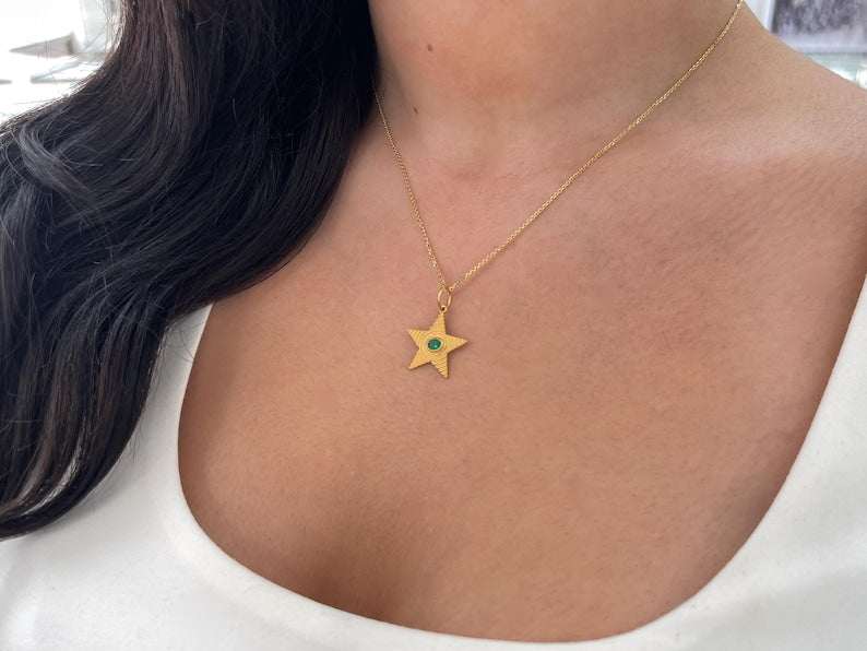 0.19ct 14K Emerald Star Pendant, Textured Gold Rippled Oval Bezel 585 - JR Colombian Emeralds