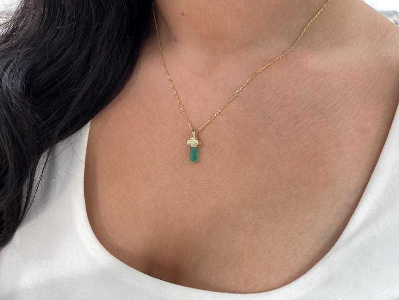 1.06 Carat 14K Vivid Green Colombian Rough Emerald Crystal Pendant - JR Colombian Emeralds
