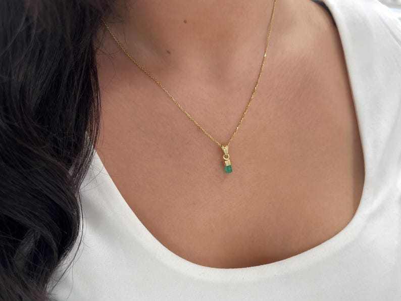 1.58 Carat 18K Vivid Green Rough Colombian Emerald Pendant - JR Colombian Emeralds