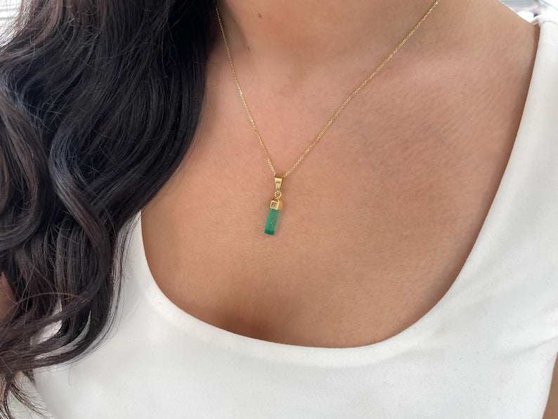 2.71ct 18K Natural Rough Colombian Emerald Crystal Pendant Necklace Unisex - JR Colombian Emeralds