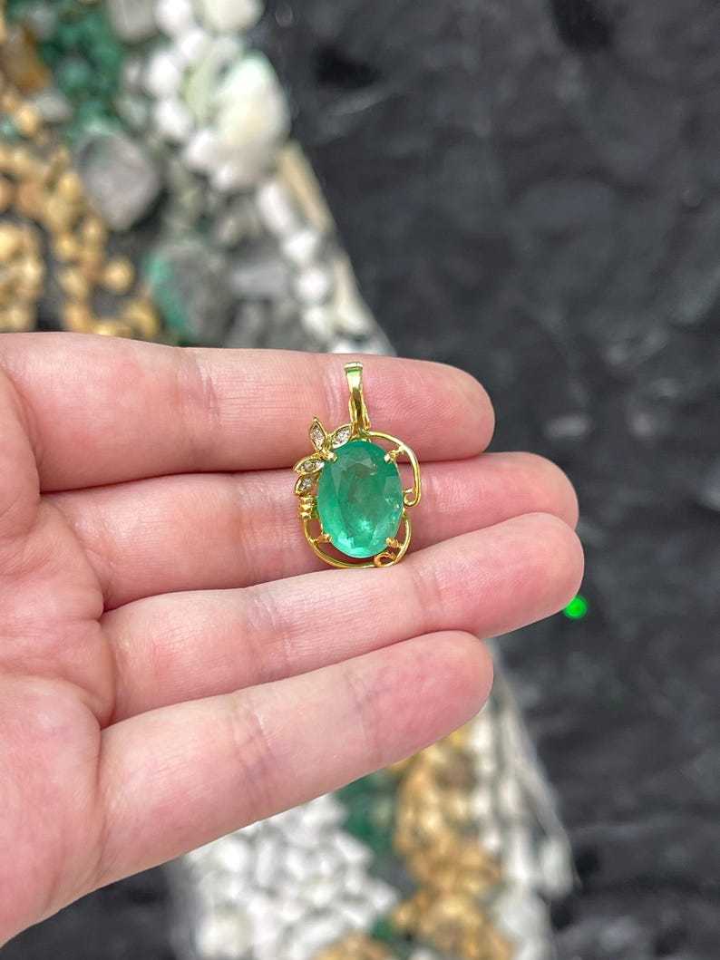 7.97tcw 14K Medium Green Oval Colombian Emerald & Diamond Accent Floral Pendant - JR Colombian Emeralds