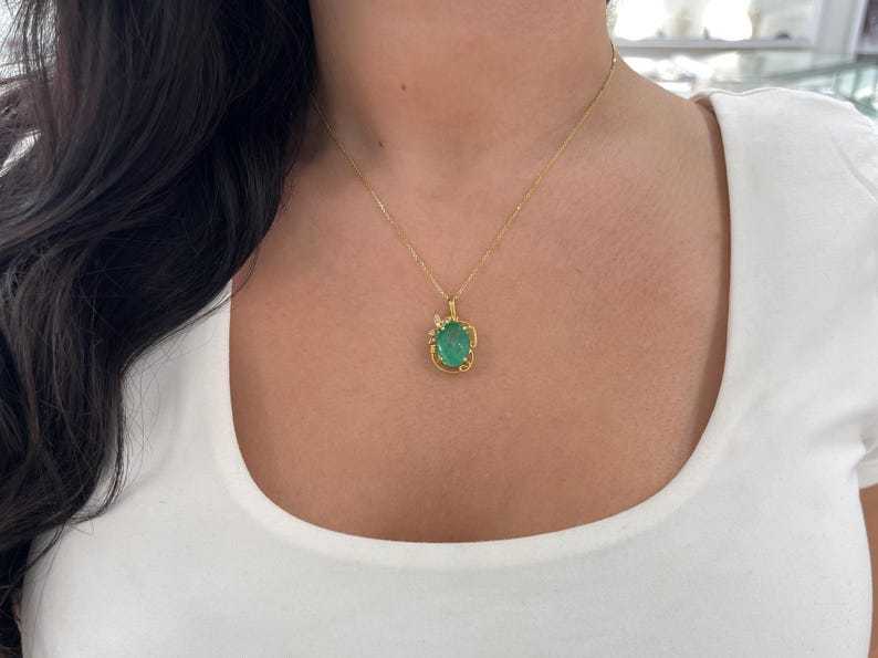 7.97tcw 14K Medium Green Oval Colombian Emerald & Diamond Accent Floral Pendant - JR Colombian Emeralds