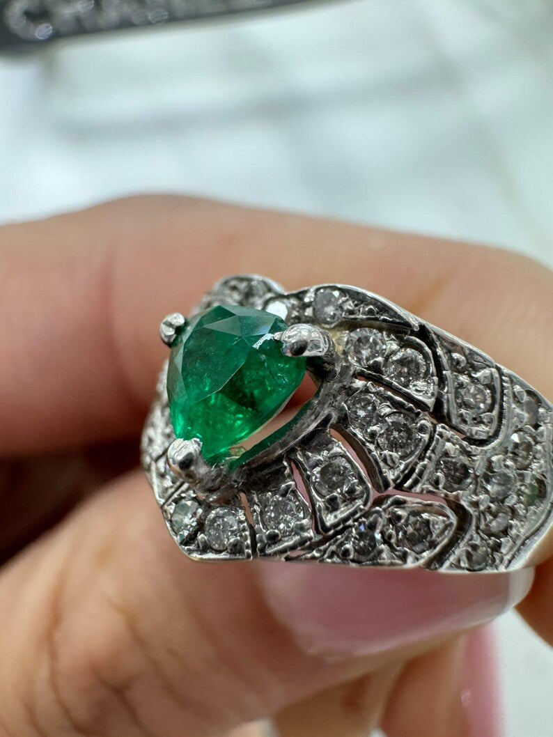 0.90tcw 14K Colombian Emerald Trilliant Cut & Diamond Cluster Statement Ring - JR Colombian Emeralds