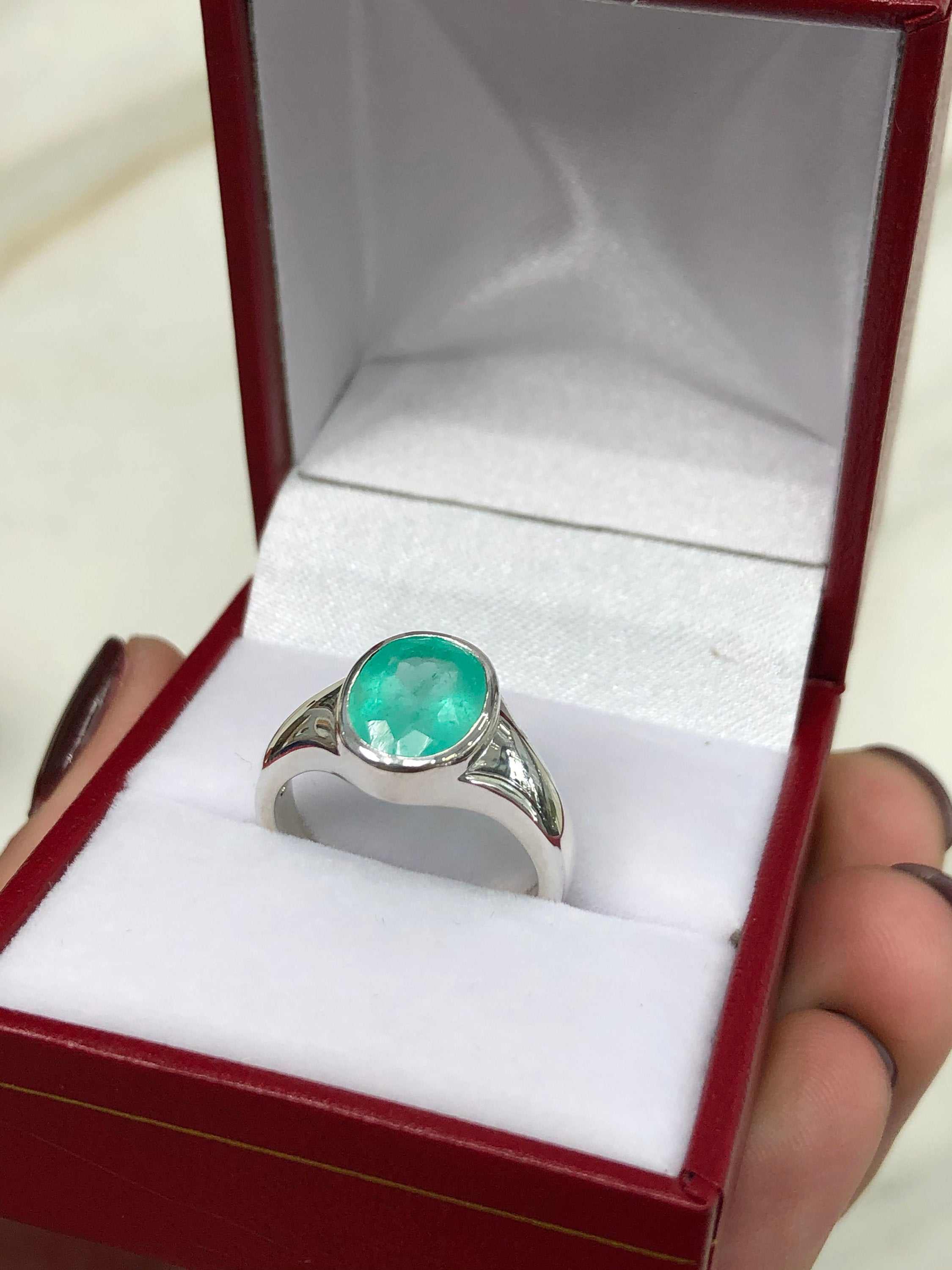 1.95 Carat Oval Cut Rich Green Emerald Tapered Band Men's Ring Sterling Silver 925