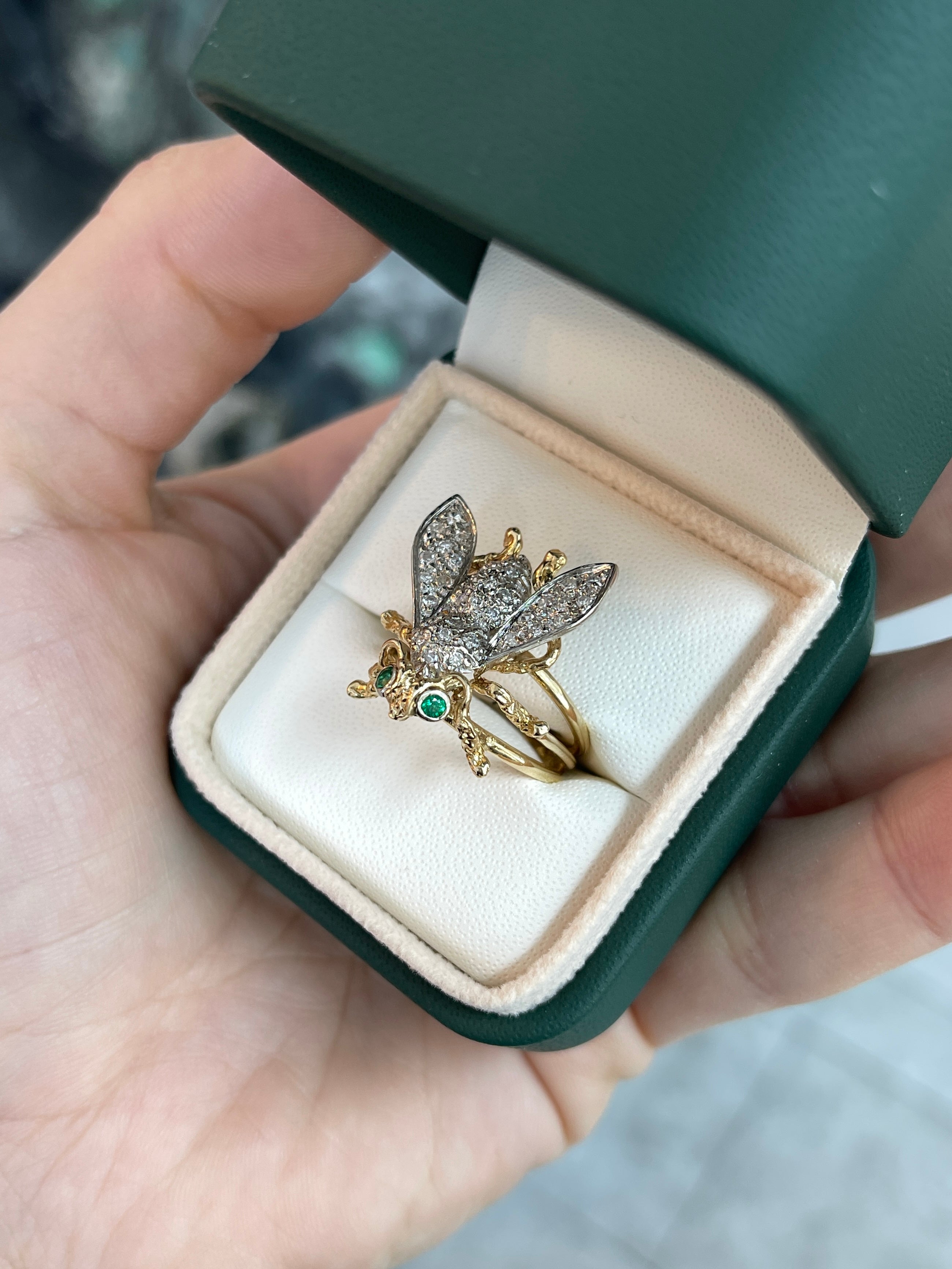 IG Exclusive 0.40tcw Emerald & Diamond Bee Ring 14K Two Toned - JR Colombian Emeralds