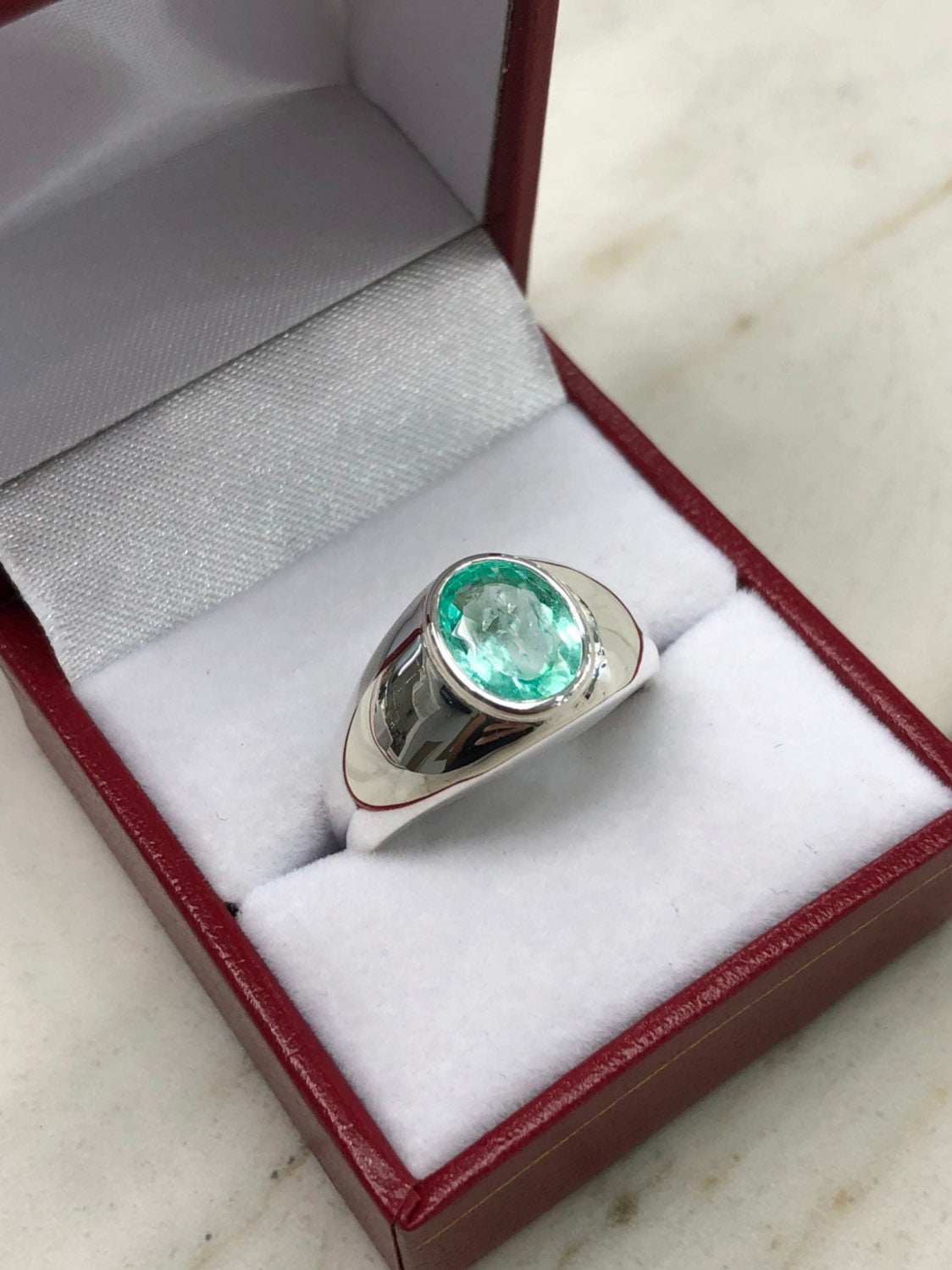 1.85 Carats Emerald Mens Solitaire Emerald Oval Silver Signet Bezel Ri