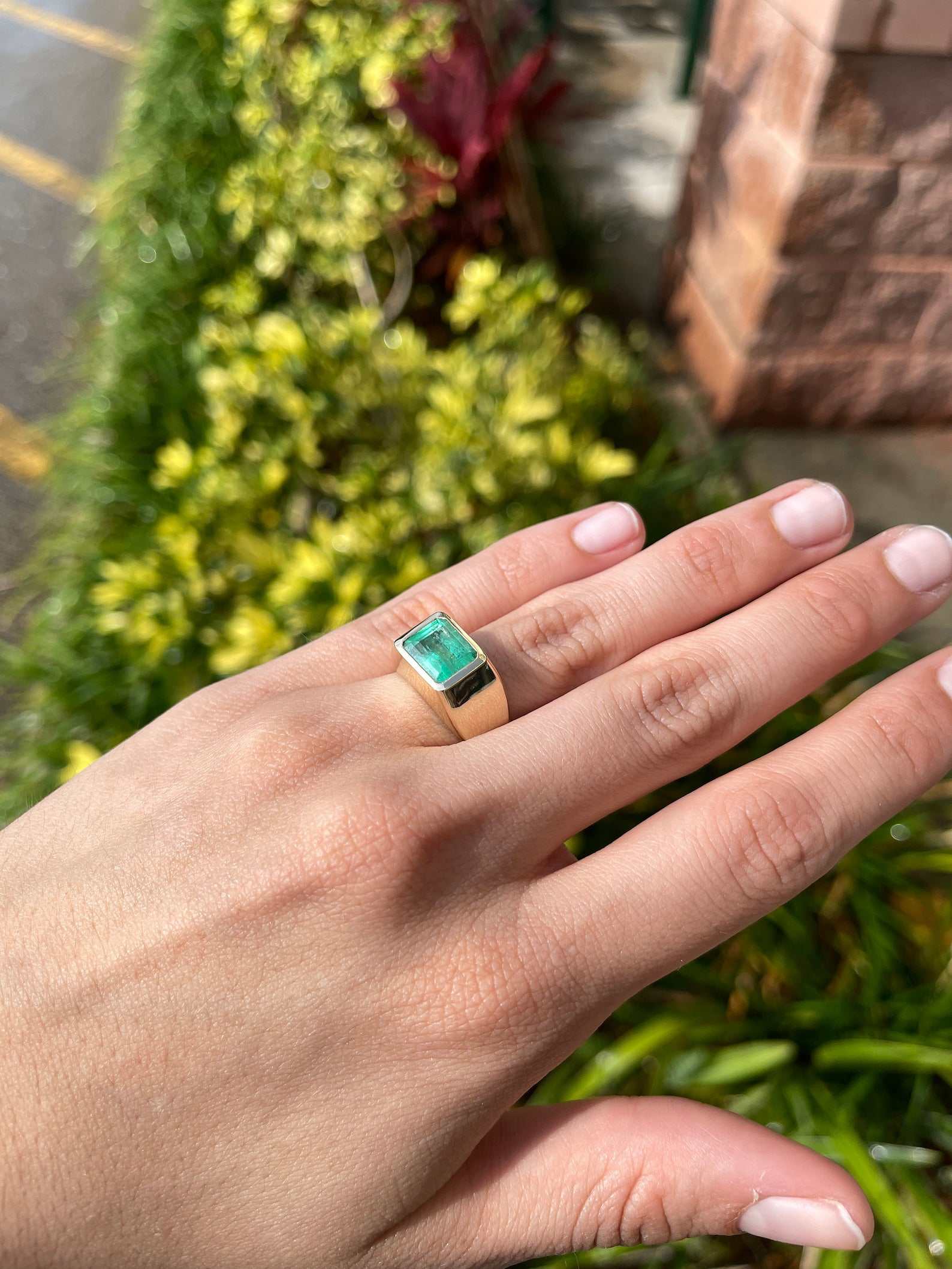 3.68 Carats Bezel Emerald Cut Colombian Emerald Signet Ring 18K