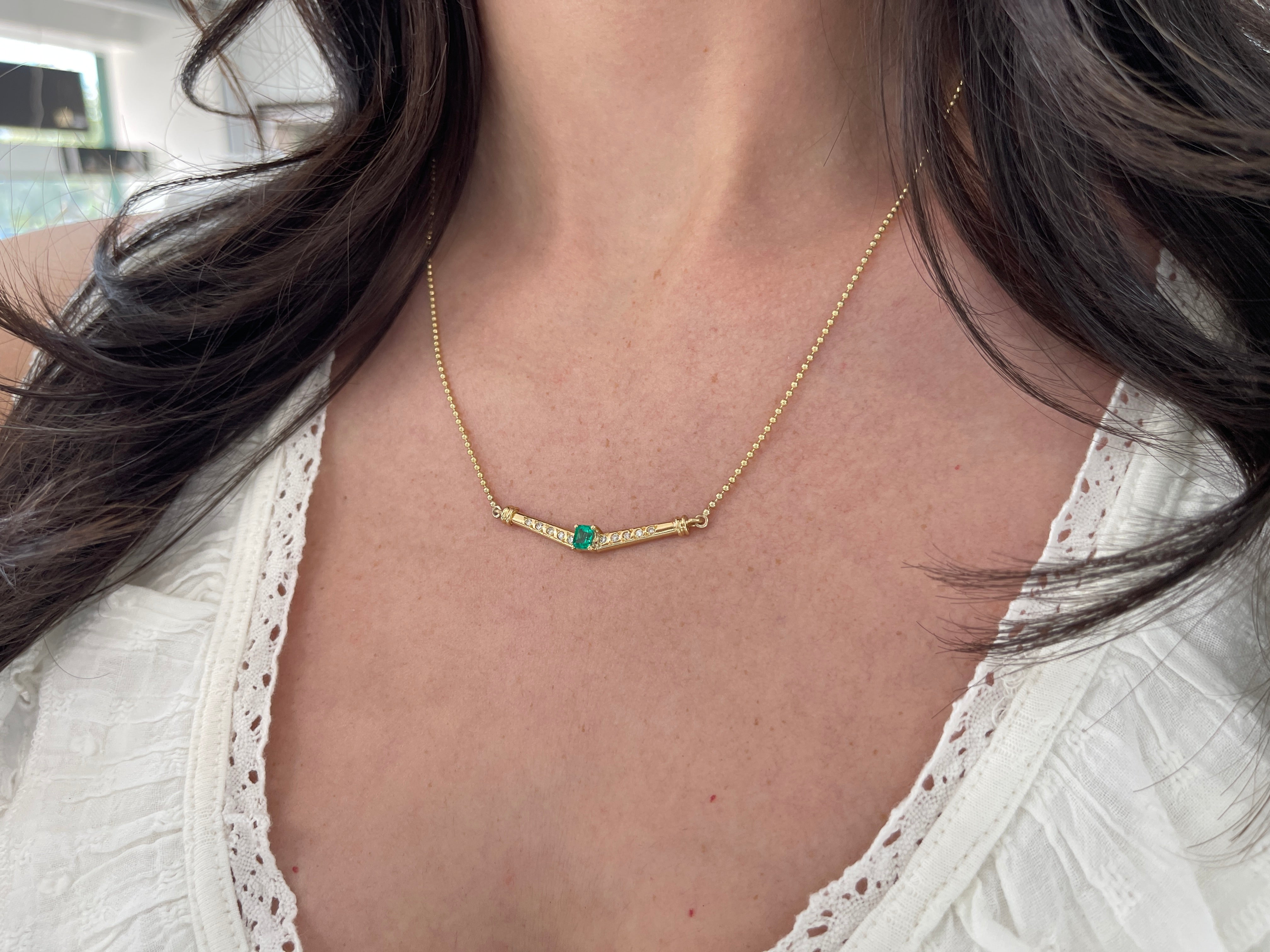 Colombian emerald and diamond bib beaded necklace by JR Colombian Emeralds, 14K-18K gold, featuring 0.80tcw AAA+ emeralds and diamonds